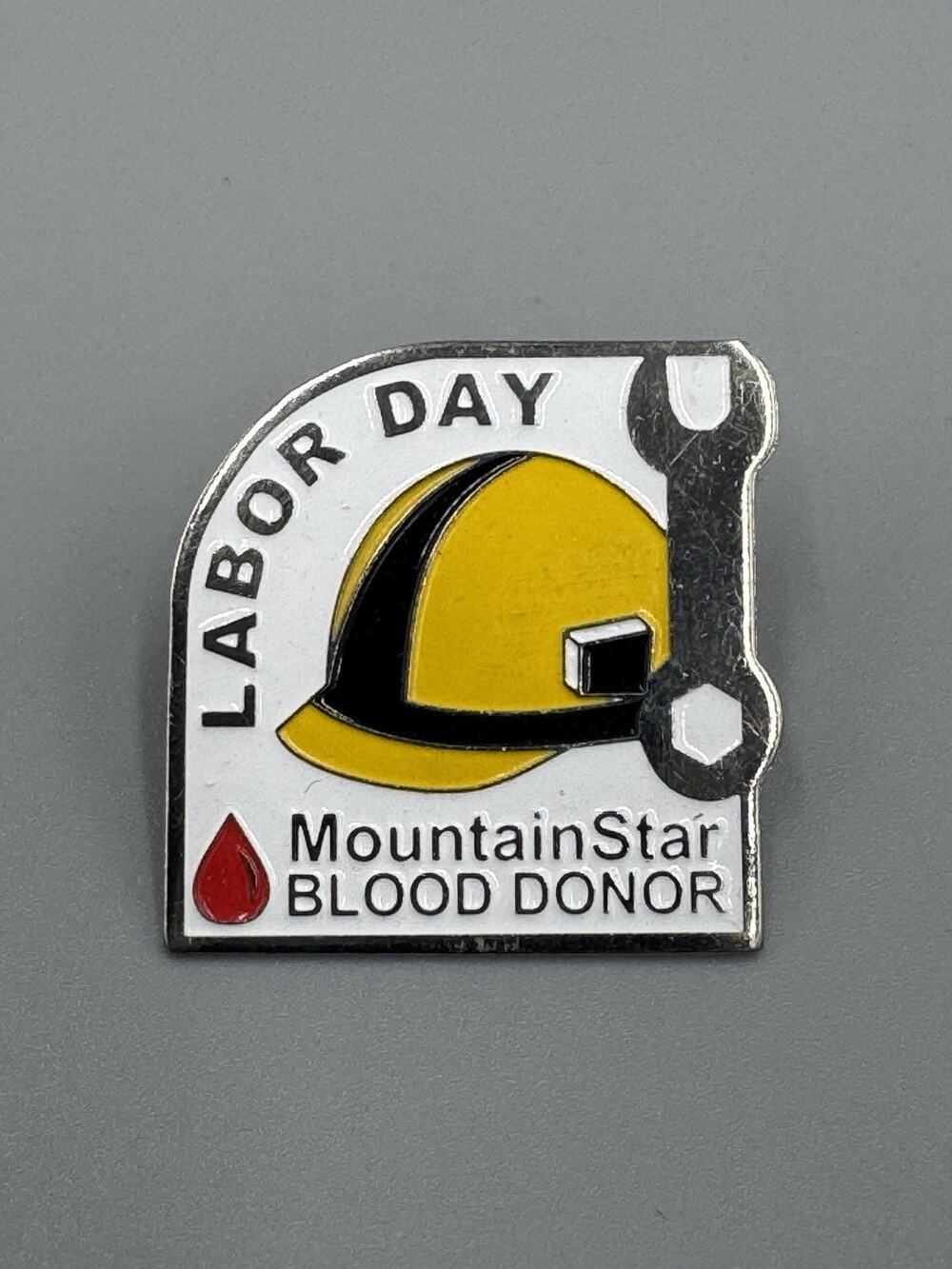 MOUNTAIN STAR BLOOD DONOR‎ Labor Day LAPEL PIN